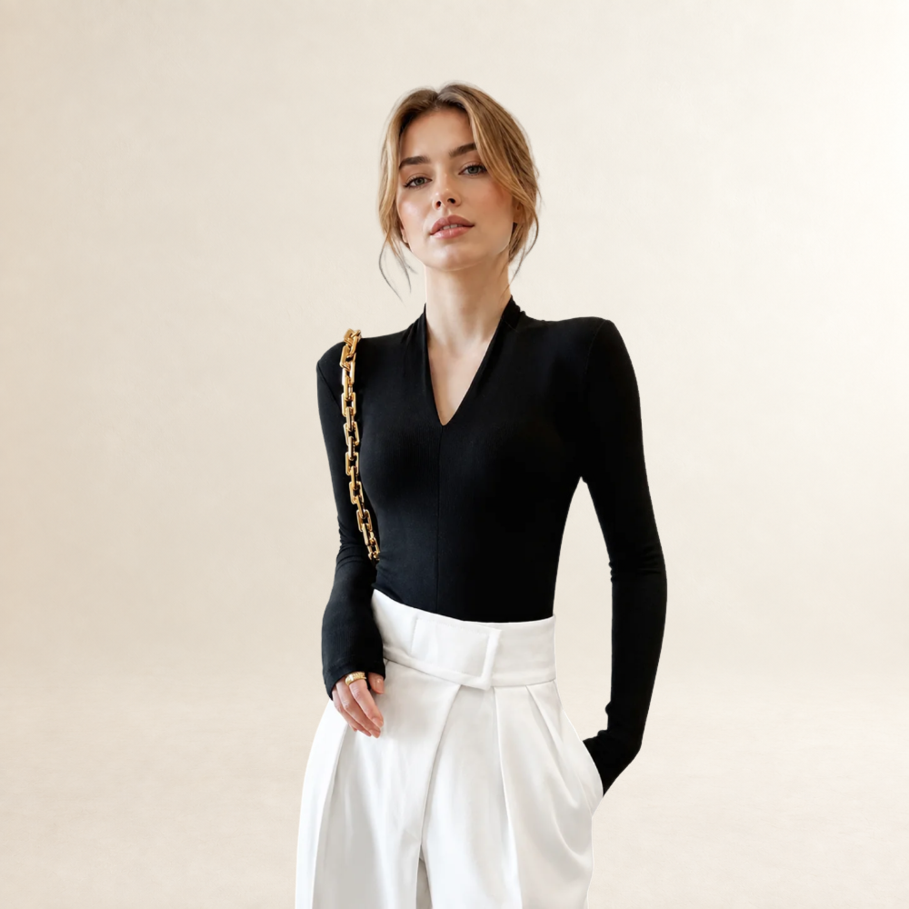 Top femme à manches longues, décolleté en V, coupe régulière et silhouette slim
