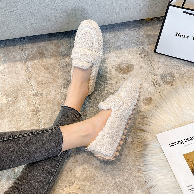 Azida – Chaussons en peluche Douillets