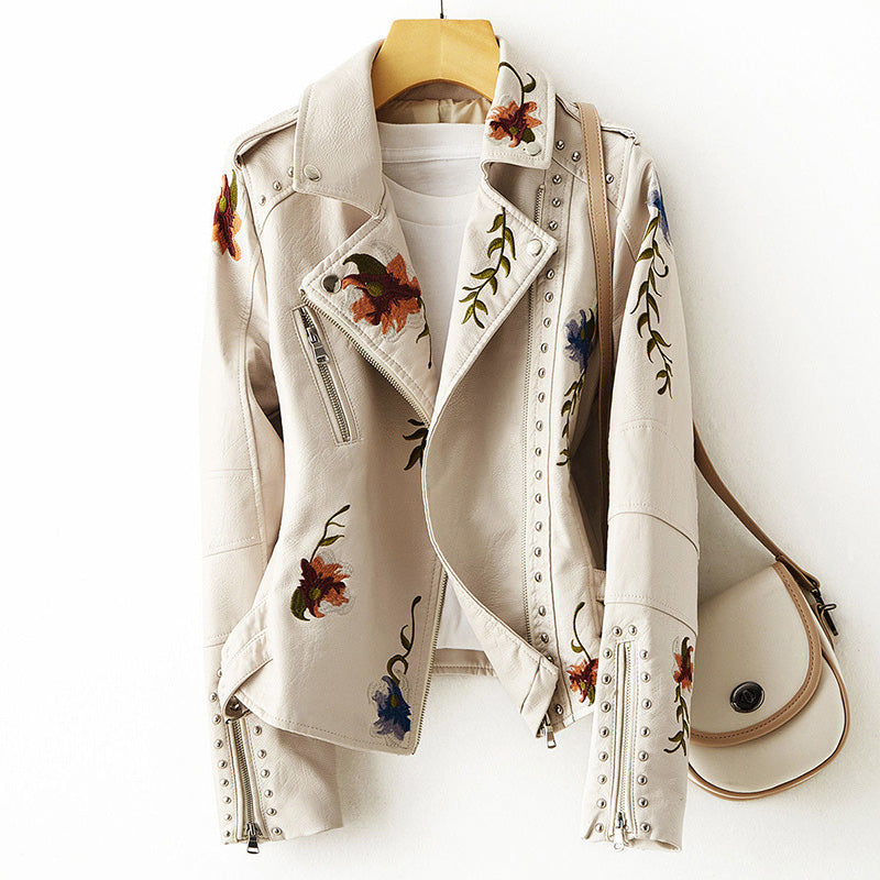 Blouson motard pour femme avec broderies florales et studs - coupe slim