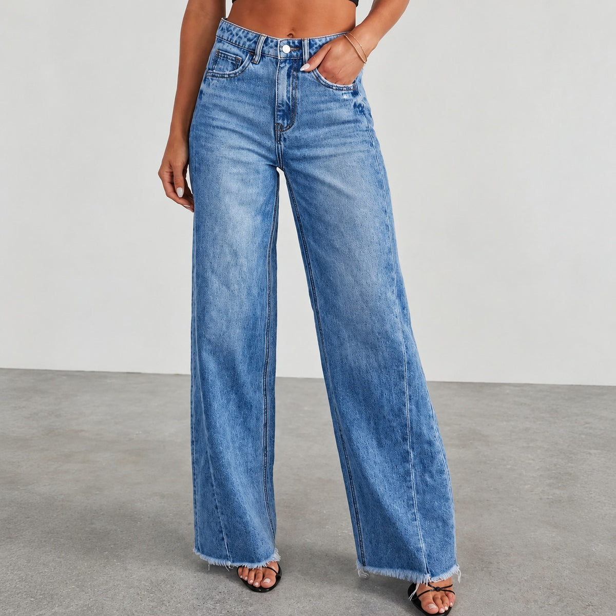 Jeans femme à jambes larges taille haute ourlet déchiré - coupe décontractée