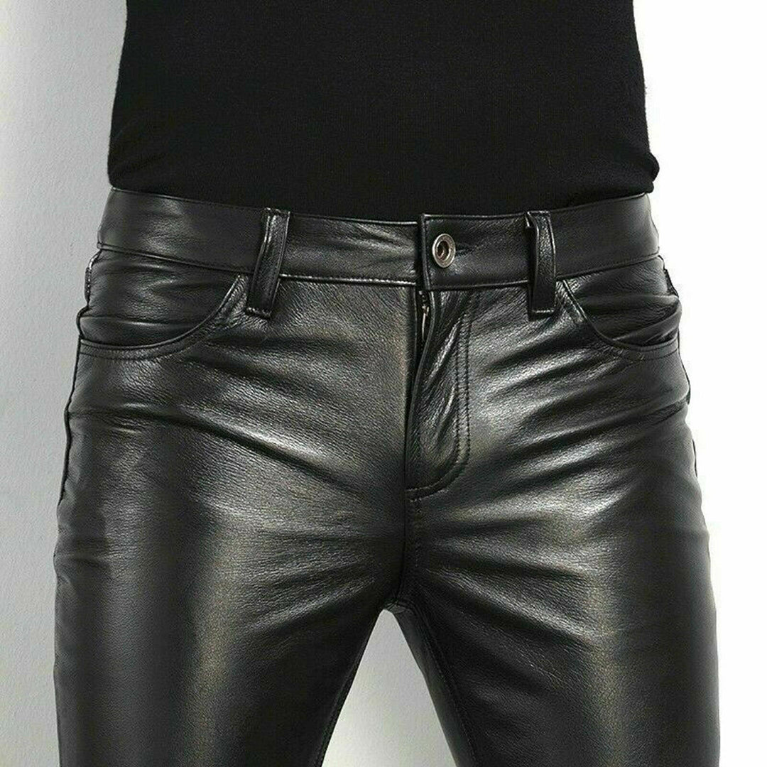 Pantalons slim pour hommes - Style contemporain, cinq poches, fermeture zip et bouton