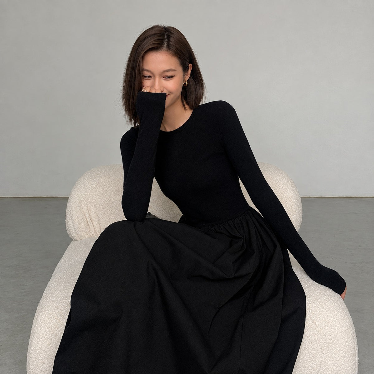 Robe longue pour femmes à manches longues, col rond, coupe régulière avec poches