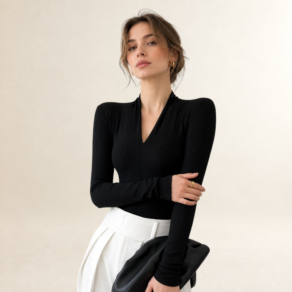 Top femme à manches longues, décolleté en V, coupe régulière et silhouette slim